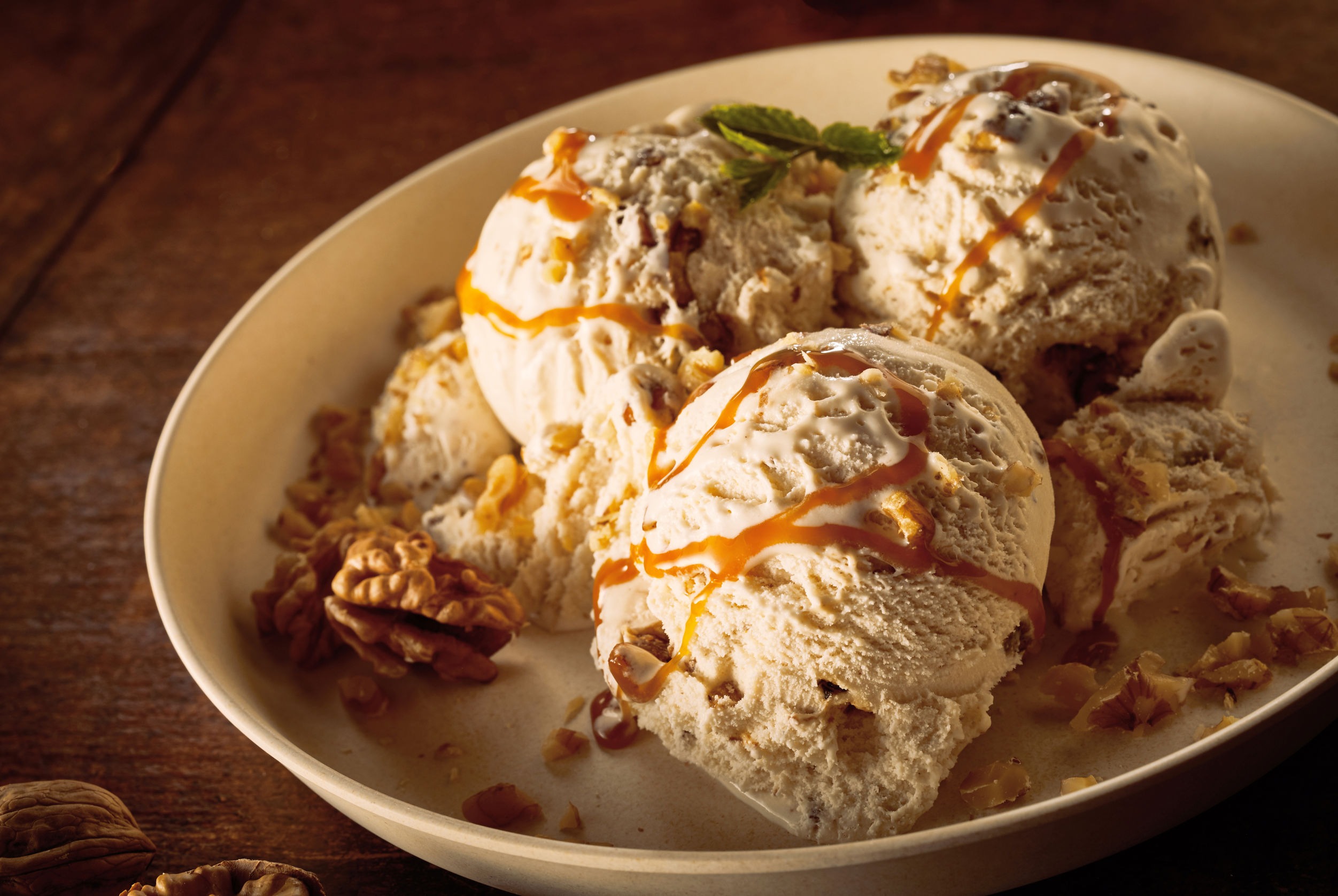 Maple Walnut Ice Cream