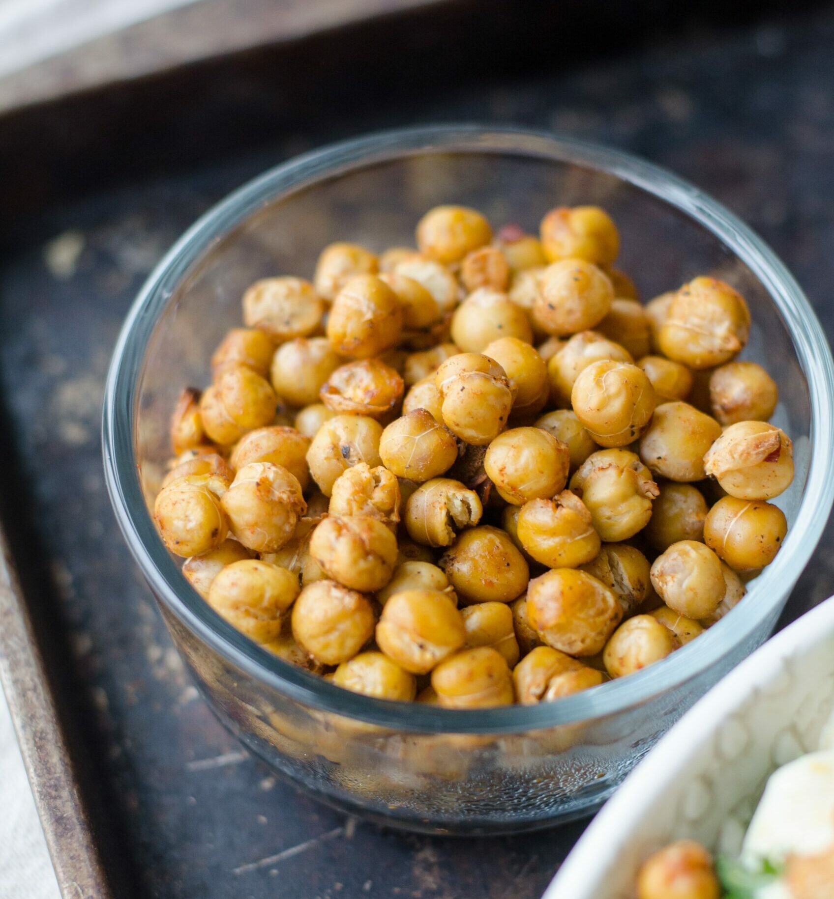 Maple Cinnamon Roasted Chickpeas